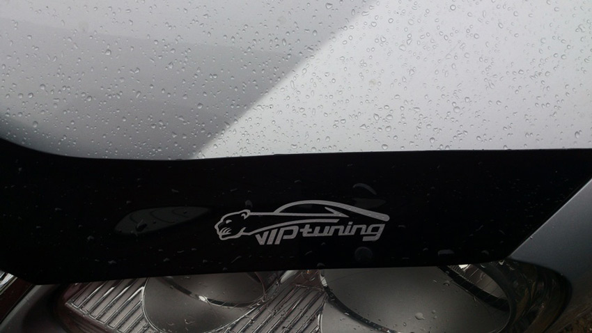 Дефлектор капота Daewoo Gentra '2013-> (с логотипом) Vip Tuning