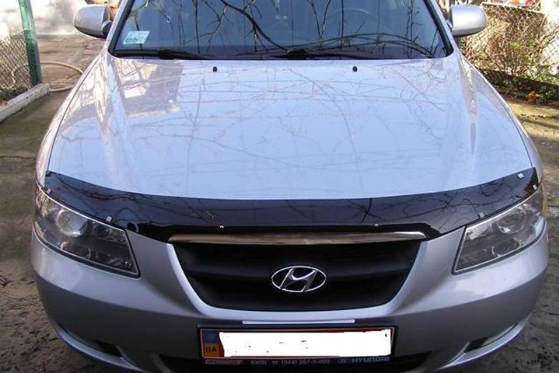 Дефлектор капота Hyundai Sonata '2004-2009 (без логотипа) Sim
