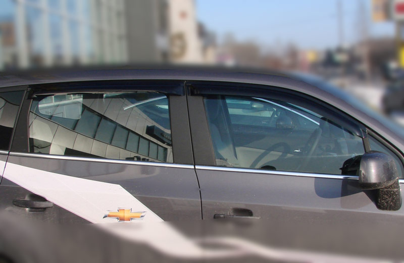 Дефлекторы окон Chevrolet Orlando '2010-> Sim