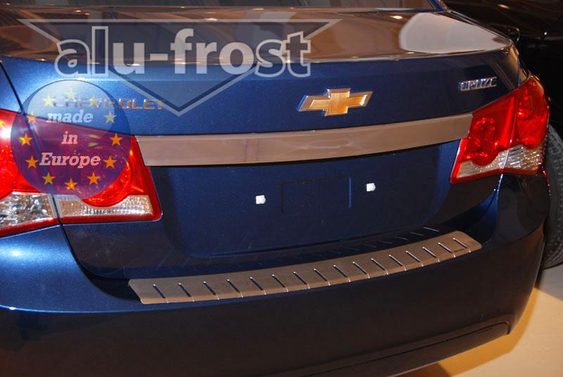 Накладка на бампер Chevrolet Cruze '2009-2012 (с загибом, седан, сталь) Alufrost