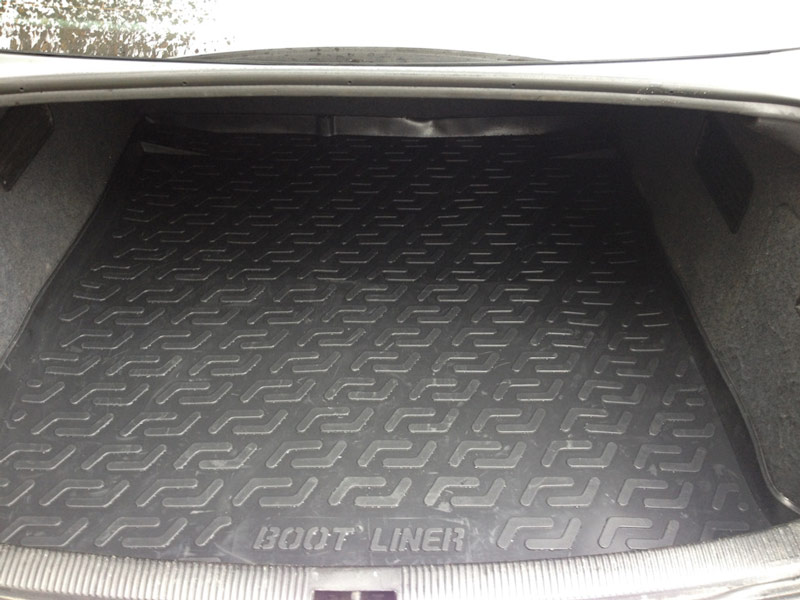 Коврик в багажник Audi A6 (C5) '1997-2004 (седан) L.Locker (черный, пластиковый)