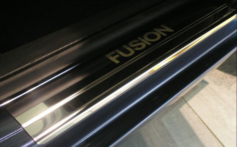 Накладки на пороги Ford Fusion '2002-2012 (исполнение Premium) NataNiko
