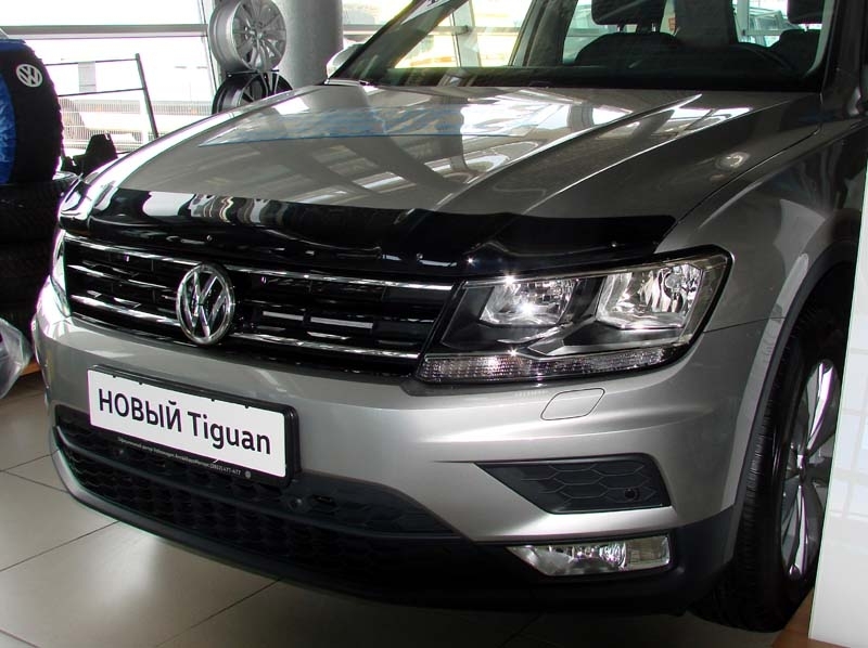 Дефлектор капота Volkswagen Tiguan '2016-2020 (без логотипа) Sim