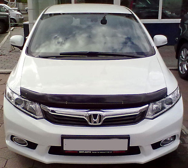Дефлектор капота Honda Civic '2011-2017 (седан, без логотипа) Sim