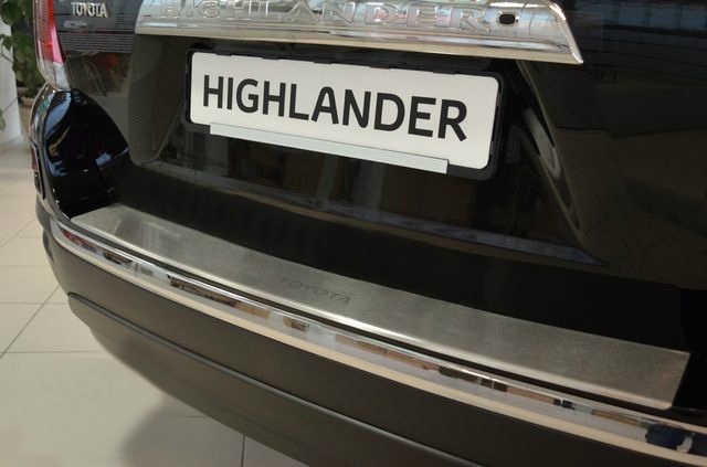 Накладка на бампер Toyota Highlander '2007-2013 (с загибом, исполнение Premium) NataNiko