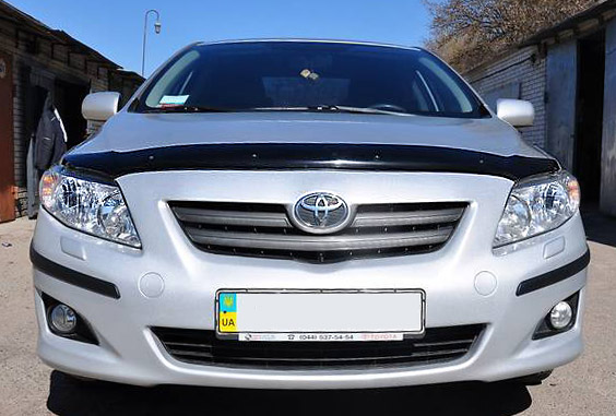 Дефлектор капота Toyota Corolla '2007-2013 (без логотипа) Sim