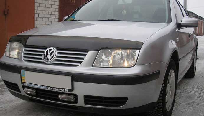Дефлектор капота Volkswagen Bora '1998-2005 (без логотипа, дымчатый) EGR