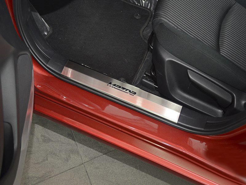 Накладки на внутренние пороги Mazda 3 '2013-2019 (исполнение Premium) NataNiko