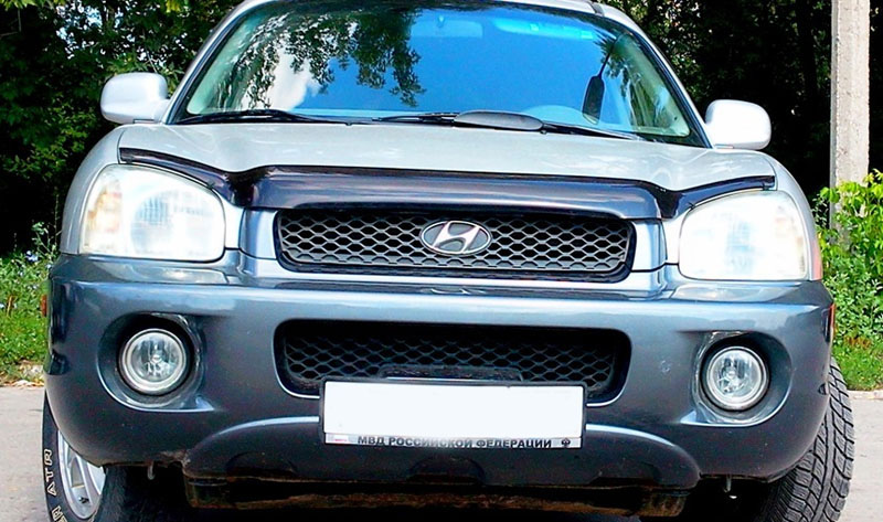 Дефлектор капота Hyundai Santa Fe '2000-2006 (без логотипа) Sim