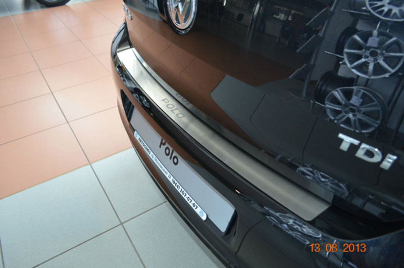 Накладка на бампер Volkswagen Polo '2009-2017 (прямая, 5 дверей, исполнение Premium) NataNiko