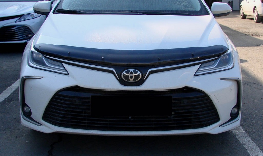 Дефлектор капота Toyota Corolla '2019-> (без логотипа) Sim