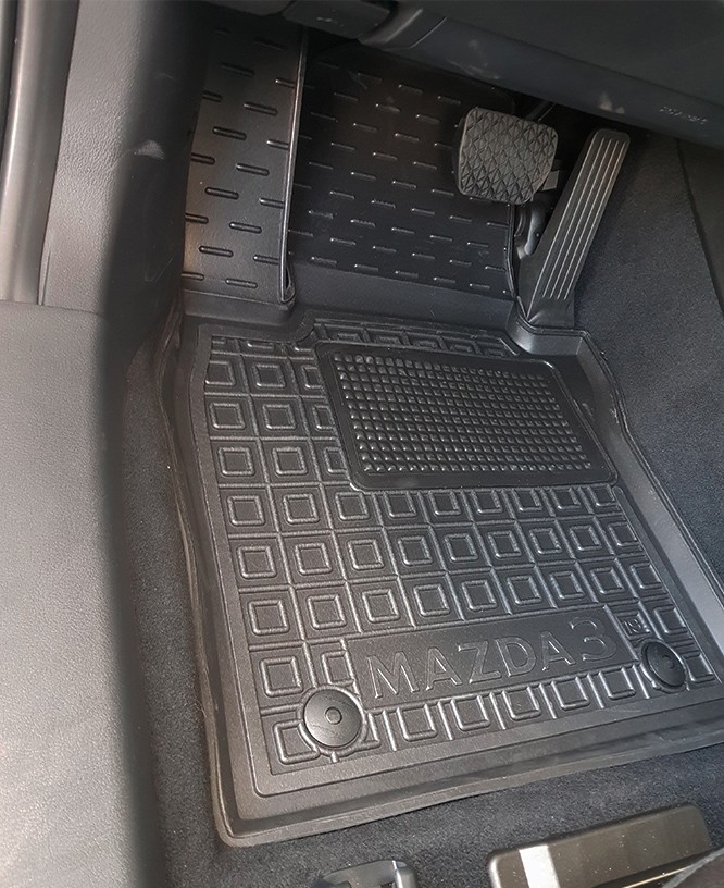 Коврик в салон Mazda 3 '2019-> (водительский) Avto-Gumm (черные)