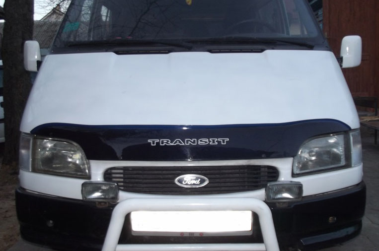 Дефлектор капота Ford Transit '1994-2000 (с логотипом) Vip Tuning