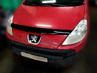 Дефлектор капота Peugeot Partner '2008-2018 (без логотипа) HIC