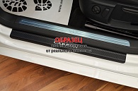 Накладки на пороги Nissan Sentra '2012-> (исполнение Premium+карбоновая пленка) NataNiko