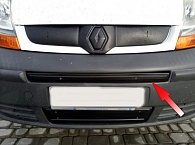 Зимняя накладка на решетку радиатора для Opel Vivaro '2001-2006 (середина) матовая FLY