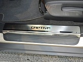 Накладки на пороги Chevrolet Captiva '2011-> (исполнение Premium) NataNiko