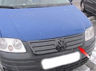 Зимняя накладка на решетку радиатора для Volkswagen Caddy '2004-2010 (верхняя решетка) глянцевая FLY