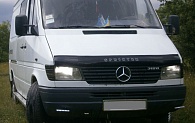 Дефлектор капота Mercedes-Benz Sprinter (W901-W905) '1995-2000 (с логотипом) Vip Tuning