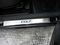Накладки на пороги Mitsubishi Colt '2002-> (5 дверей, исполнение Premium) NataNiko