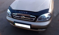 Дефлектор капота Chevrolet Lanos '2005-2009 (с логотипом, с решёткой радиатора) Vip Tuning