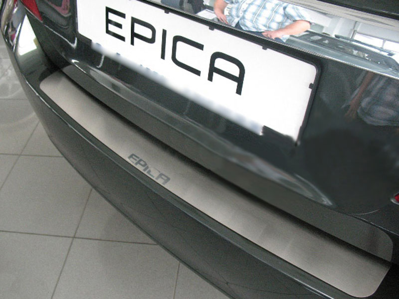 Накладка на бампер Chevrolet Epica '2006-> (прямая, исполнение Premium) NataNiko