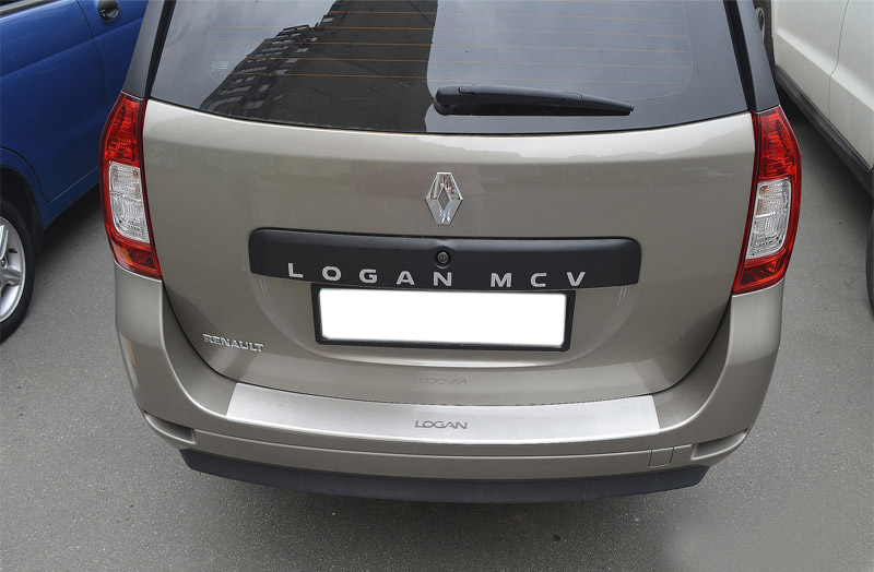 Накладка на бампер Renault Logan MCV '2013-> (с загибом, универсал, исполнение Premium) NataNiko