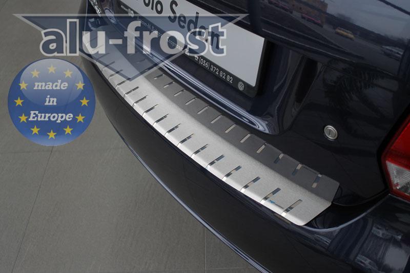 Накладка на бампер Volkswagen Polo Sedan '2010-2015 (с загибом, сталь) Alufrost