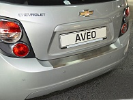 Накладка на бампер Chevrolet Aveo '2008-2011 (с загибом, хетчбек, исполнение Premium) NataNiko